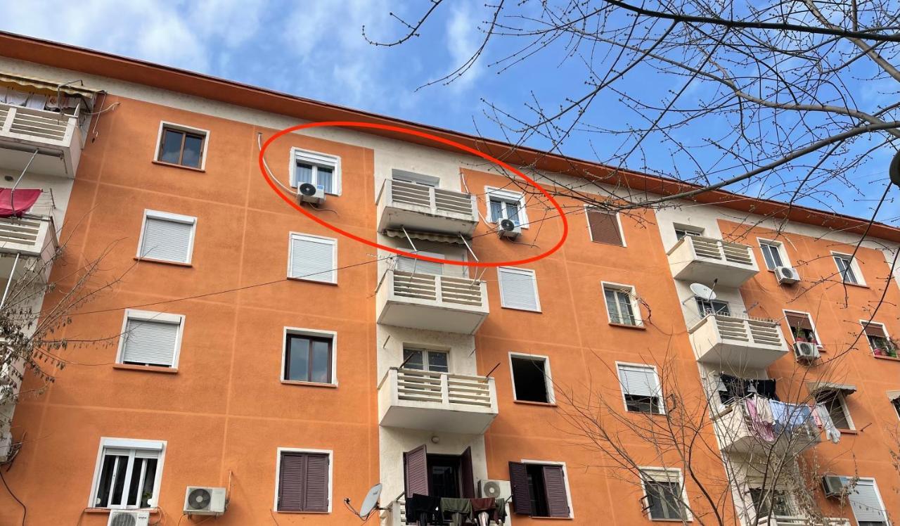 Joni & Joy Center Apartment 培拉特 外观 照片